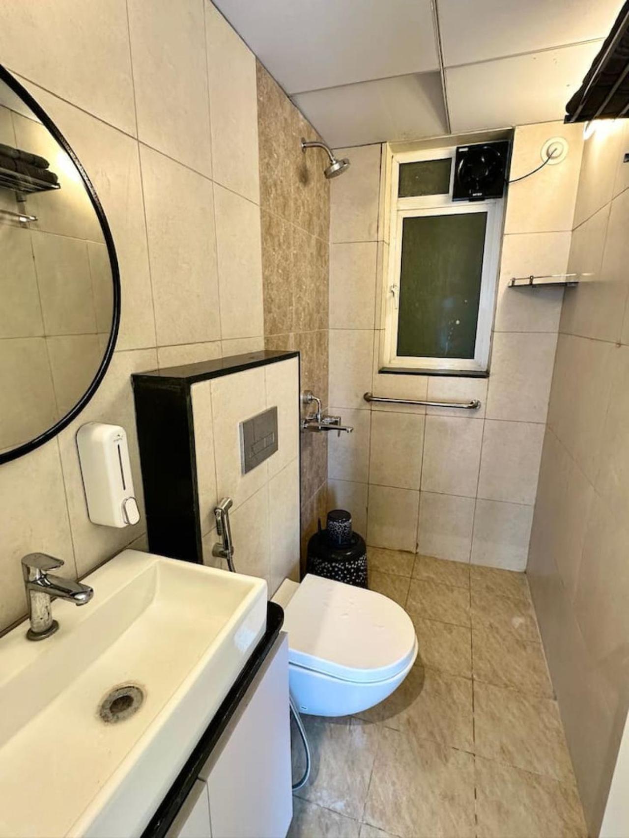 Apartment Sparrow 3bhk Modern Ac Flat On Baner Road